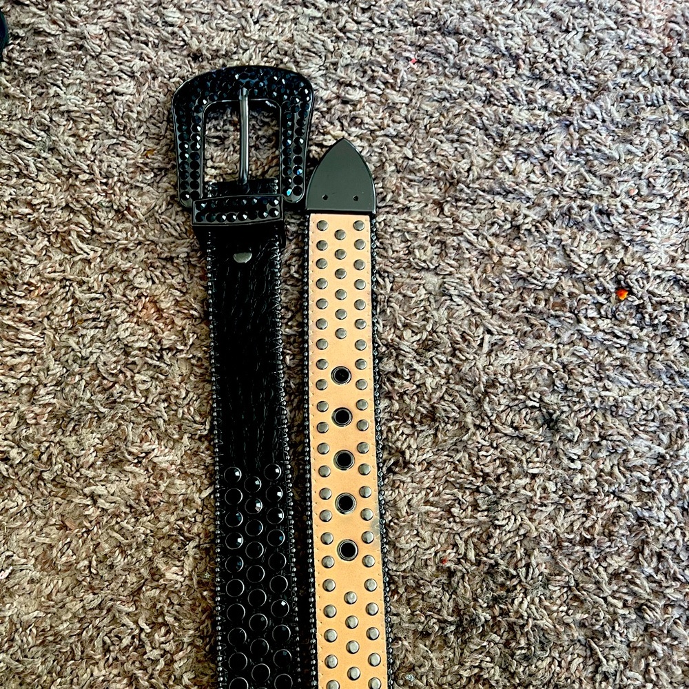 Black stoned belt💕